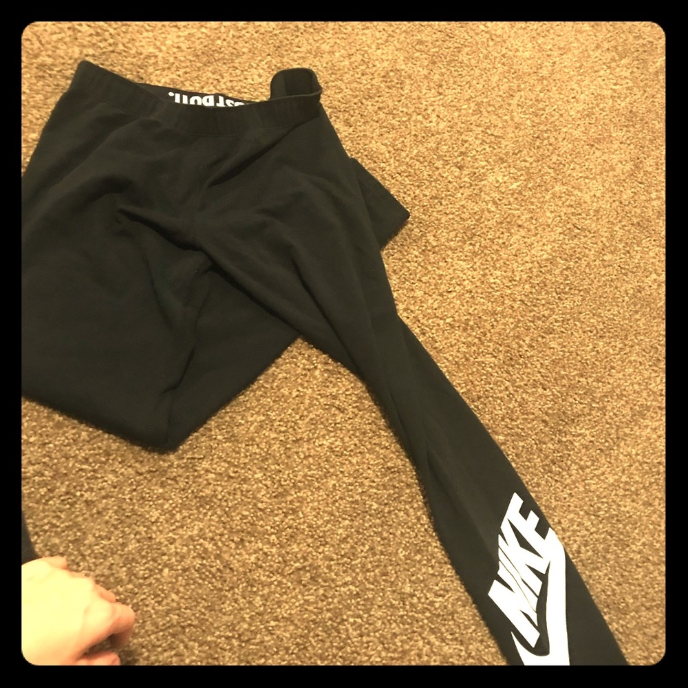 Nike leggings